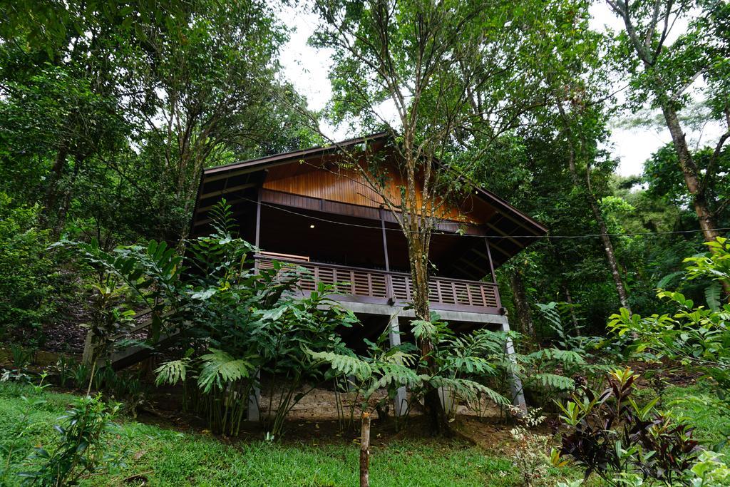 Green Lake Linow Hotel Tomohon Exterior photo